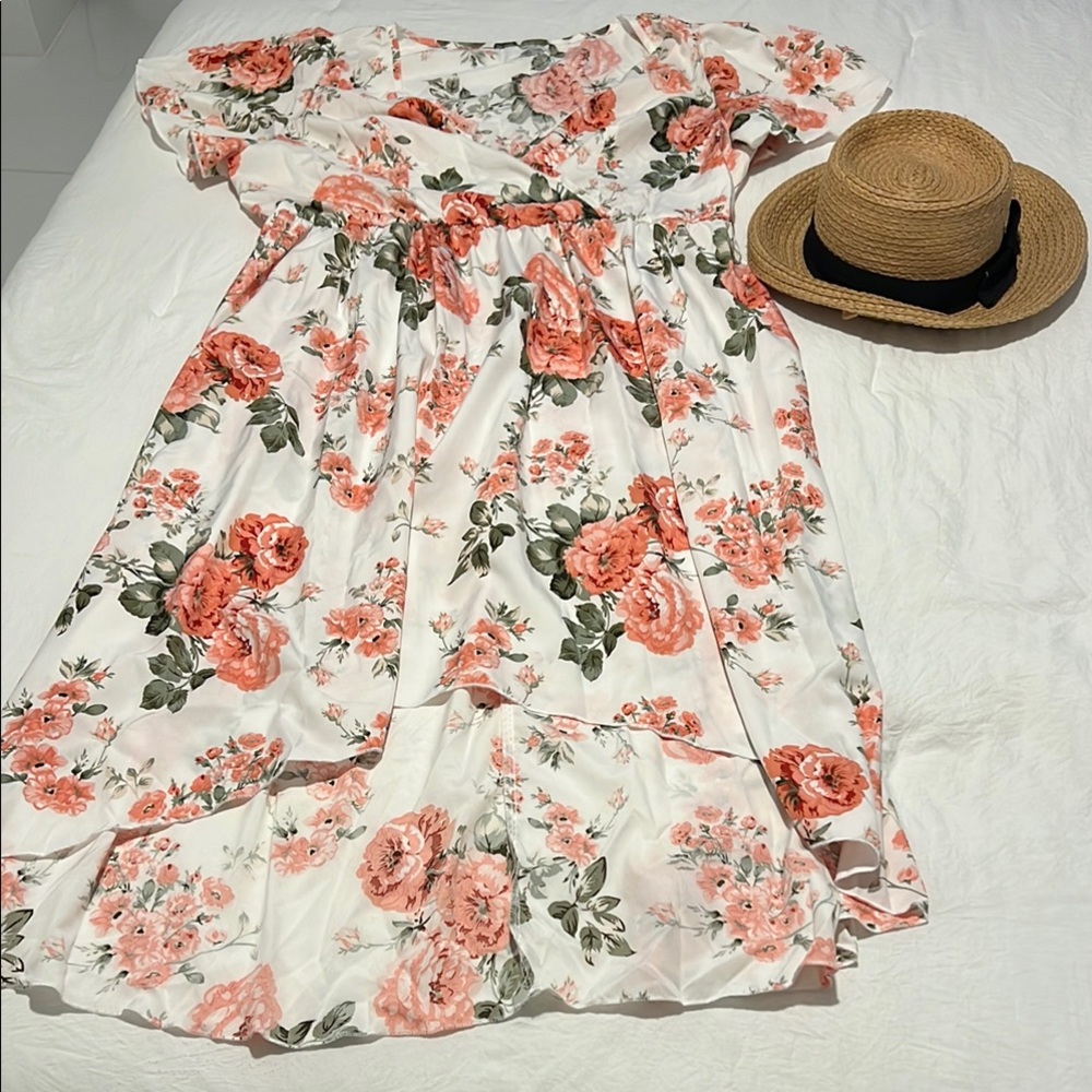 SHEIN Curve Floral Top in White and Pink dress 2xl
